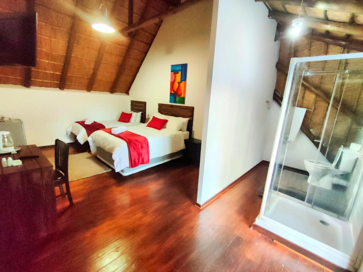 Libra Lodge Sandton Luaran gambar