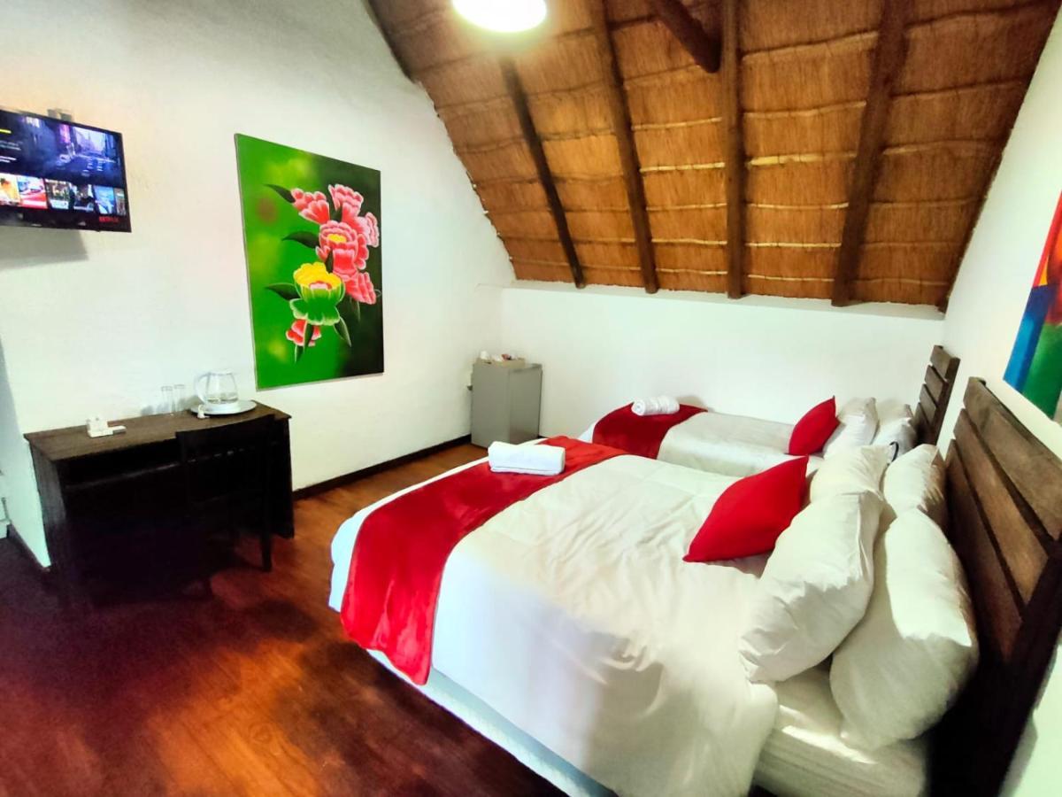 Libra Lodge Sandton Luaran gambar